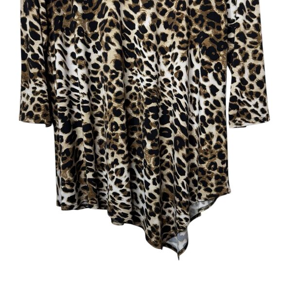 Clara Sunwoo Womens Size 1X Leopard Print Asymmetrical Hem Tunic Top 3/4 Sleeve - Picture 3 of 8